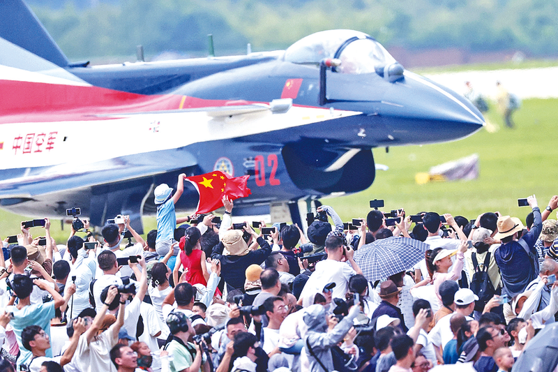 啊大鸡吧操我们逼长春航空展迎来首个公众日